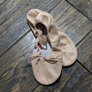 Capezio 205C Leather Ballet Shoe